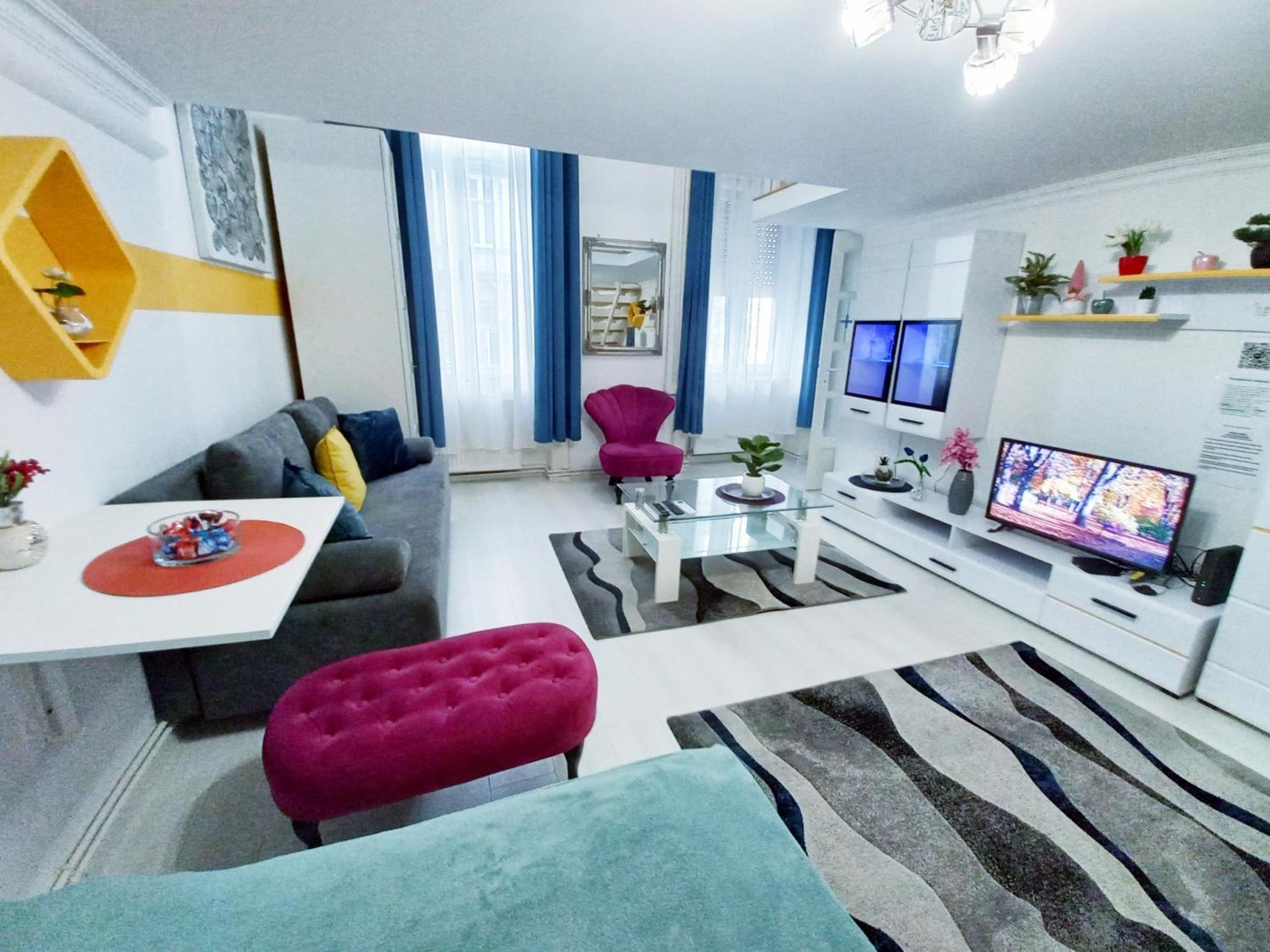 בודפשט Mariann'S Modern Apartment In The City Center מראה חיצוני תמונה
